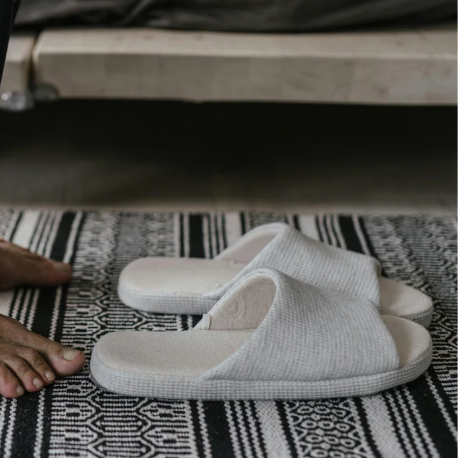 Everyday Sandals Starting At ₹85: Best Picks From Shopsy Super Saver Sale