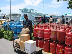 80% Households To Slash Travel Plans, 50% To Cut LPG Use If Fuel Prices Hiked, Study Finds