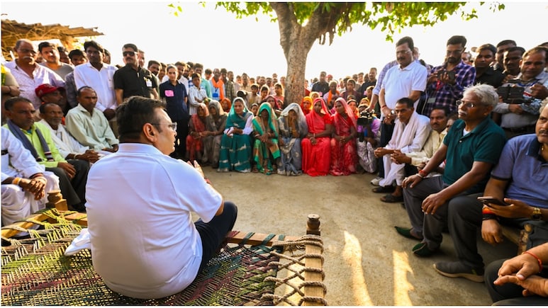 गांव में टहलते वक्त जनता ने CM से कर दी CMHO की शिकायत, भजनलाल शर्मा ने उसी वक्त कर दिया APO