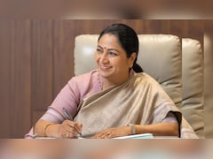 दिल्ली में वर्क फ्रॉम होम के साथ स्कूल-कॉलेज भी ऑनलाइन चलाने का ऐलान! जानें कब से होगा लागू