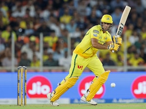 IPL 2026 Live: Rs 12.25 Crore GT Star Picks 3 Wickets, CSK Struggle In Chase