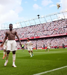 Sevilla Strike Late To Boost Survival Hopes, Celta Vigo Edge Atletico Madrid