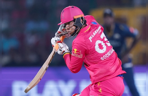 DC vs RR LIVE Score: वैभव सूर्यवंशी का कोहराम जारी, जायसवाल खास मुकाम हासिल कर आउट