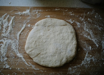 5 Interesting Recipes You Can Make With Leftover Pizza Dough