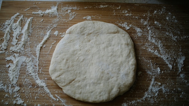 5 Interesting Recipes You Can Make With Leftover Pizza Dough