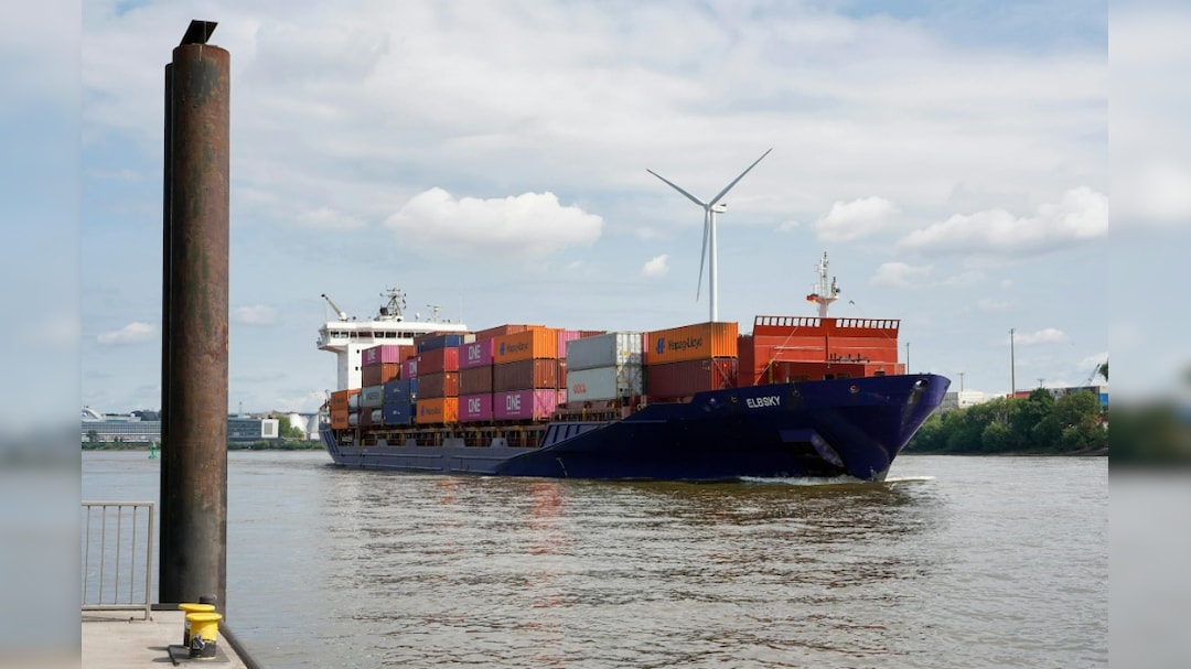 India's April Exports Jump 13.6% To $80.8 Billion Despite Middle East Disruptions