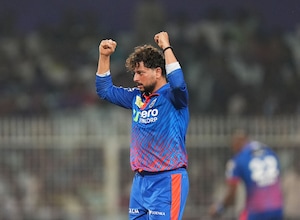 KKR vs DC LIVE Score, IPL 2026: Kuldeep Yadav Denied Hattrick As DC Star Drops Catch; 6-Down KKR In Deep Trouble