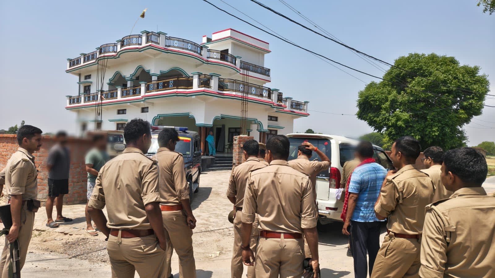 Ghazipur Police Launch Search Operation for Mukhtar Ansari Fugitive Wife Afsa Ansari. 