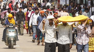 India Sizzles As Heatwave Pushes Temperatures Past 45 Degrees