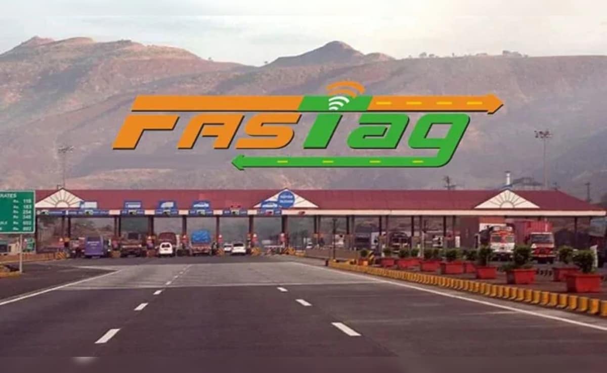 टोल मुक्त गाड़ियों के लिए सरकार कर रही नया FASTag लाने की तैयारी, जानिए इसमें क्या होगा खास