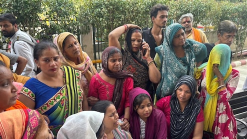 गाजियाबाद मर्डर: 'हमें पता नहीं था वो बकरीद के दिन चाकू मार देगा, उसका एनकाउंटर हो'.. सूर्या की मां का दर्द