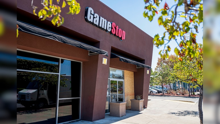 GameStop Makes $56 Billion Bid for eBay, Four Times Its Size
