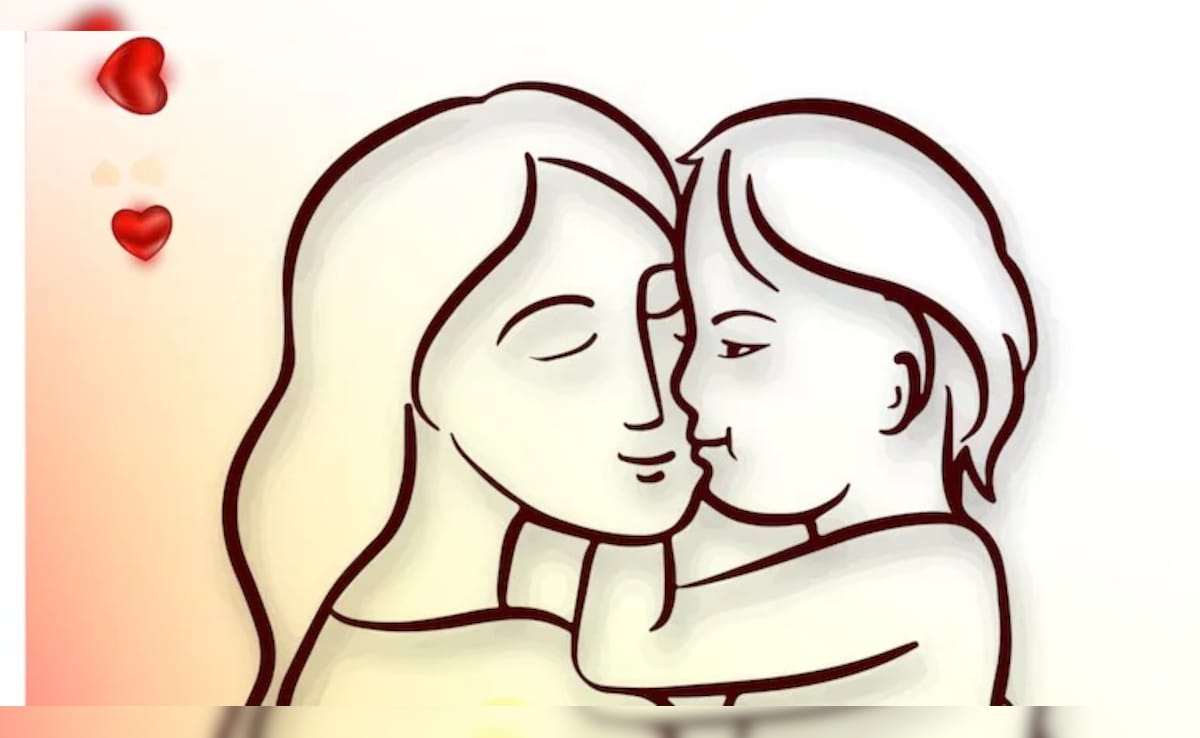 Mother’s Day Wishes: मां के बिना अधूरी है जिंदगी, मां को भेजें ये प्यार भरे मैसेज, चेहरे पर आ जाएगी मुस्कान