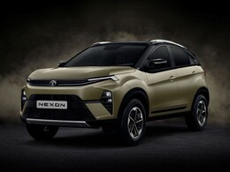 Tata Nexon बनी भारत की पहली कॉम्पैक्ट SUV, जिसमें मिल रहा है फुल-साइज पैनोरमिक सनरूफ