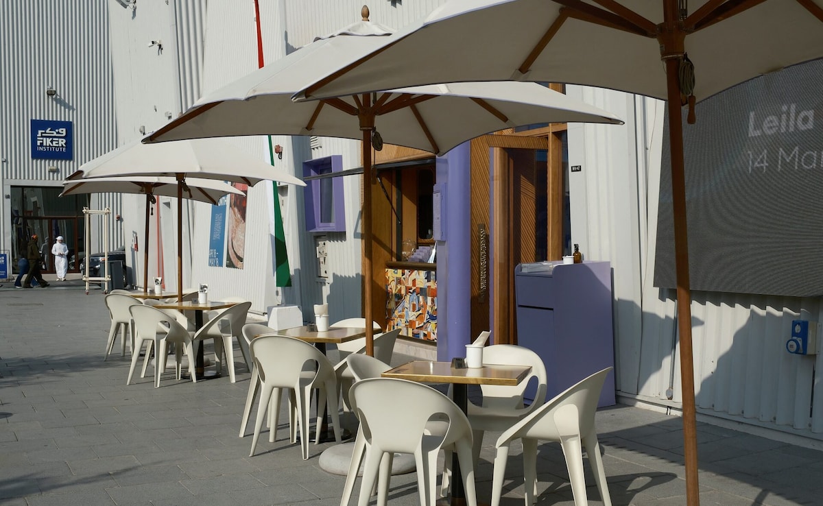 Dubai Chefs Reduce Menus Amid Supply Challenges from Iran War and Strait of Hormuz Closure