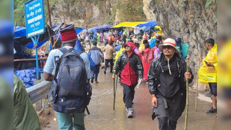 Kedarnath Yatra 2026: बाबा के दरबार में पहुंचे 3 लाख से ज्यादा भक्त, लेकिन प्लास्टिक कचरे ने बढ़ाई चिंता