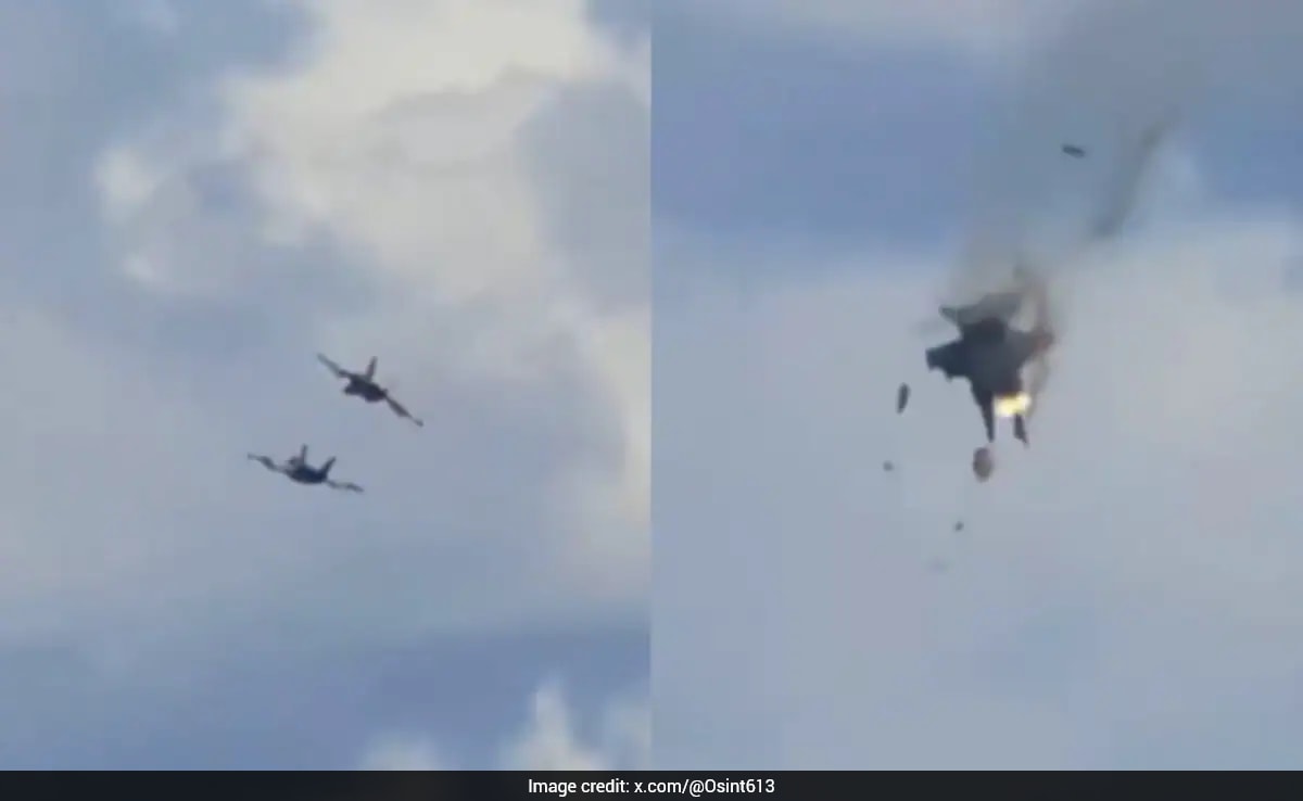 Two US Navy EA18-G Growlers Collide During Air Show In Idaho
