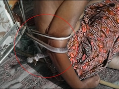 ‘नाग फांस’: 2 घंटे तक लकवाग्रस्त व्यक्ति को कुर्सी से जकड़े रहा सांप, Video रोंगटे खड़े कर देगा
