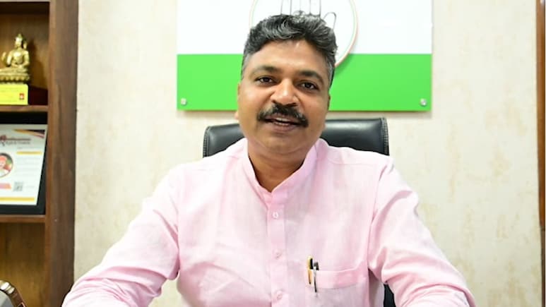 CAG रिपोर्ट पर राजस्थान में बवाल, टीकाराम जूली ने कहा- आखिर मैं सच साबित हुआ