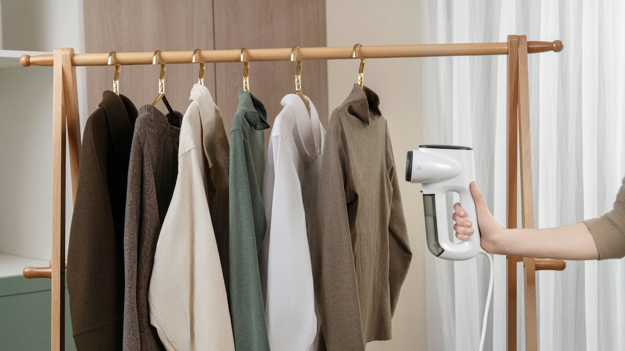 Why Handheld Garment Steamers Fail On Thick Linen Shirts: How To Fix It Why Handheld Garment Steamers Fail On Thick Linen Shirts: How To Fix It
