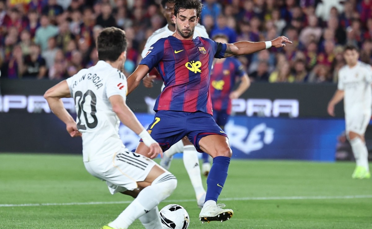 Barcelona vs Real Madrid LIVE Score, El Clasico: Thibaut Courtois Makes Massive Save, Barcelona Nearly Go 3-0 Up