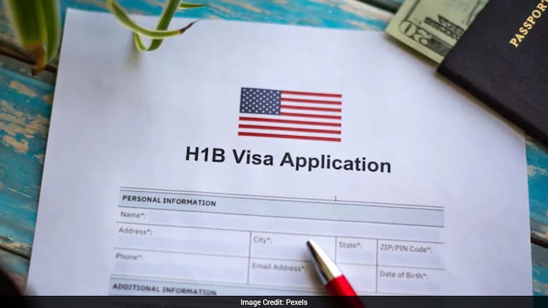 US Bill Seeks To End H-1B Visa Route To Green Card