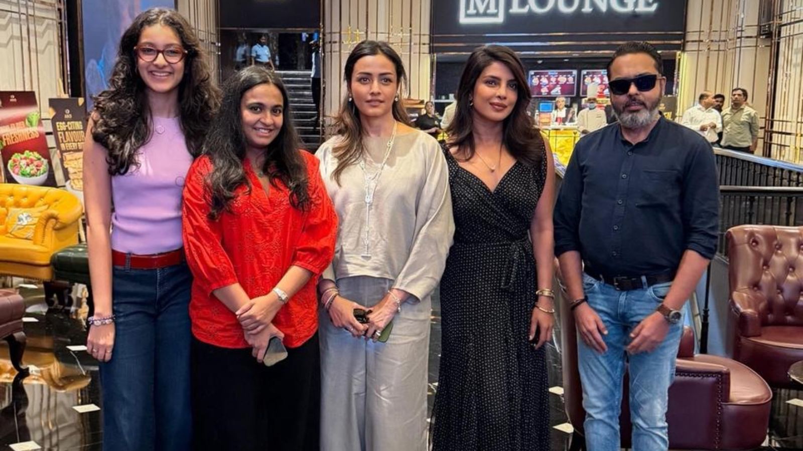 Pics: Priyanka Chopra Steps Out With <i>Varanasi</i> Co-Star Mahesh Babu's Wife Namrata Shirodkar And Daughter Sitara