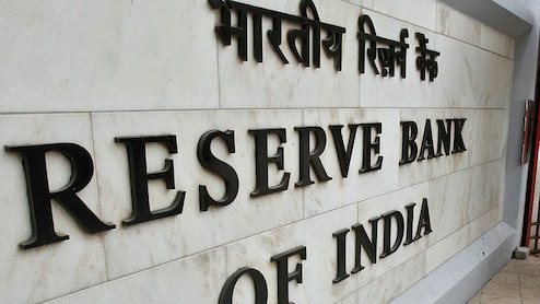 RBI भर सकता है सरकार की झोली, मिडिल ईस्ट संकट के बीच रिकॉर्ड तोड़ डिविडेंड देने की तैयारी