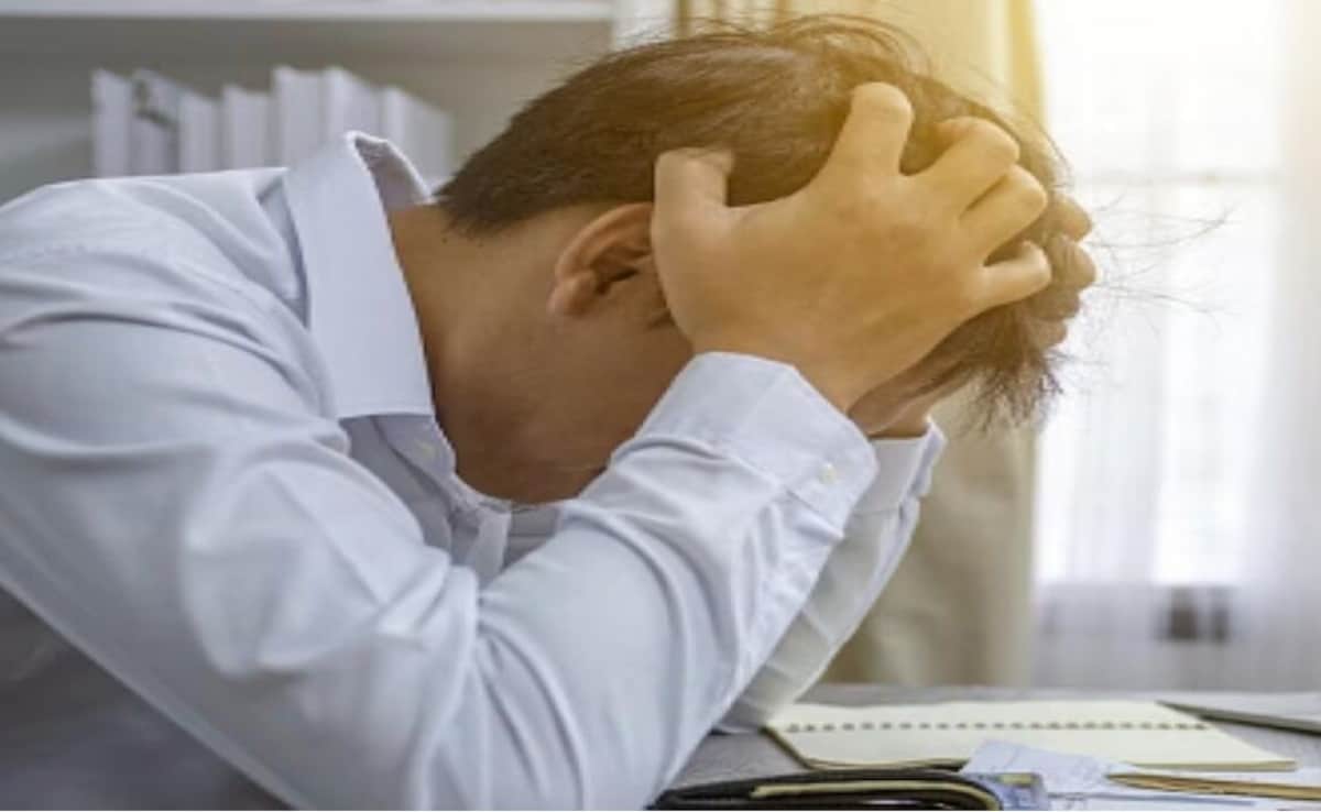 Company Faces Rs 2 Crore Loss, Employees Asked To Take 20-30% Pay Cut; Reddit Post Triggers Debate