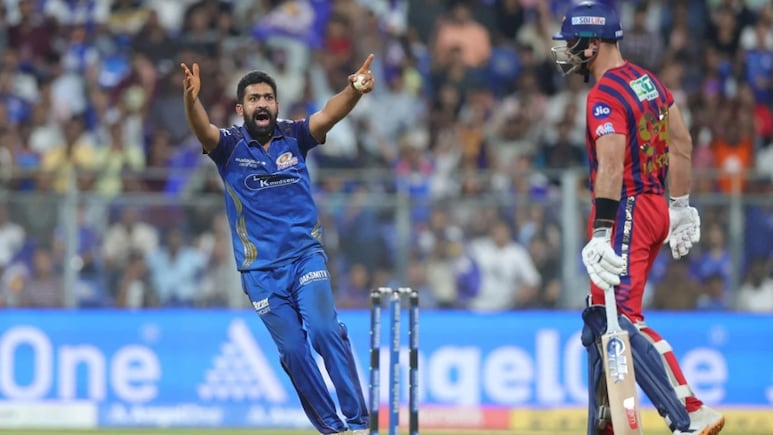 How MS Dhoni's World Cup-Winning Six Inspired Mumbai Indians' Raghu Sharma To Become Cricketer