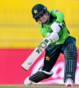 Pakistan Womens Captain Beats Richa Ghosh, Scripts History To Register T20I Record