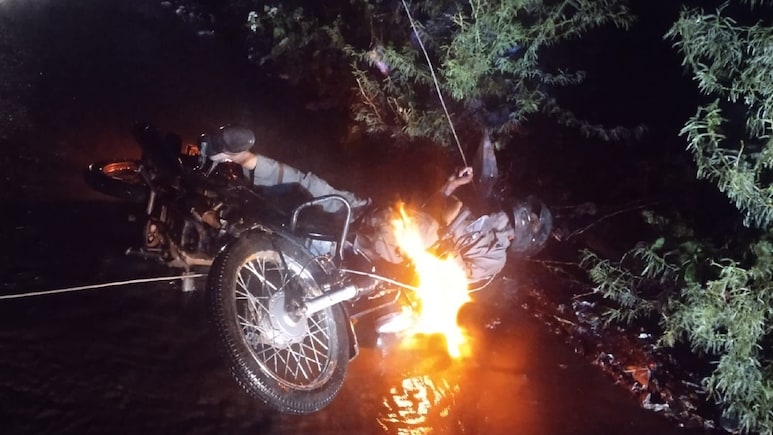 जयपुर में आसमान से बरसी 'आफत', देर रात आंधी-बारिश का कहर, बिजली के तार की चपेट में आने से बाइक सवार की मौत