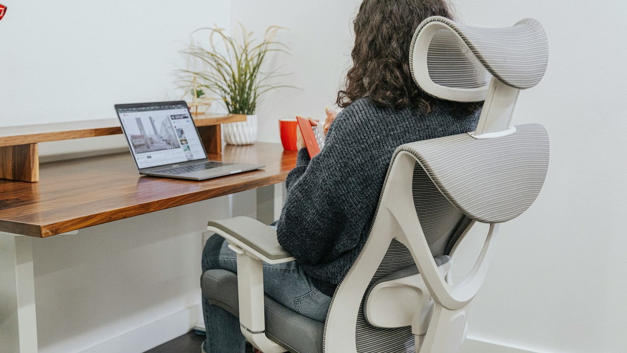 Best study chairs that make long sessions easy and comfortable Best study chairs that make long sessions easy and comfortable