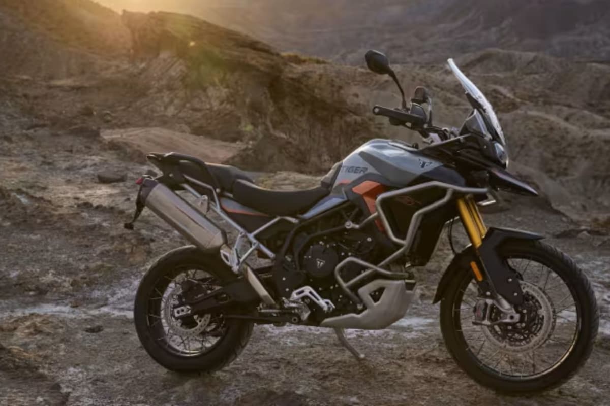 Triumph Tiger 900 Desert Edition Triumph Tiger 900 Desert Edition