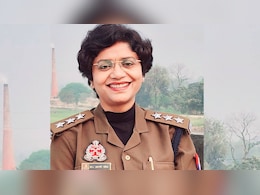 UP में जेलरों के तबादले: इन पुल&zwj;िस अफसरों के कंधों पर होगी 11 जेलों की सुरक्षा, देखें सूची