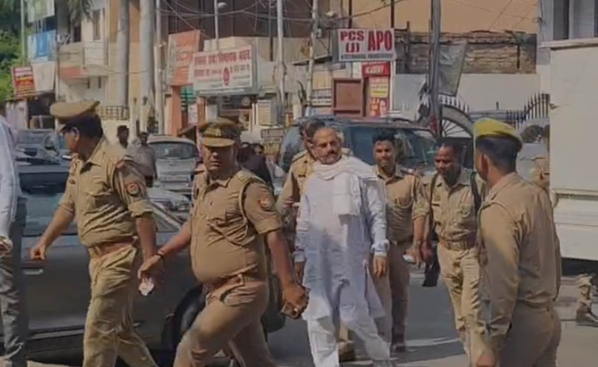 पूर्व बाहुबली MLA विजय मिश्र को आजीवन कारावास की सजा सुनाई गई, जान‍िए 46 साल पहले किसकी हत्‍या की?
