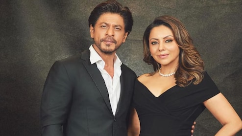 Shahrukh Khan: बापरे! शाहरुख खान मध्यरात्री कबर का खोदत होता? रडत-रडत लाडक्या मित्राला दिला अखेरचा निरोप