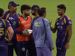 KKR's Rs 18 Crore Star, Returning From Injury, Walks Off The Ground After Bowling Only 8 Balls vs GT
