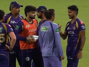 KKRs Rs 18 Crore Star Walks Off The Ground After Bowling Only 8 Balls