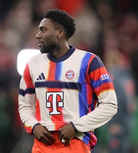 Alphonso Davies In Canada FIFA World Cup Squad Despite Injury