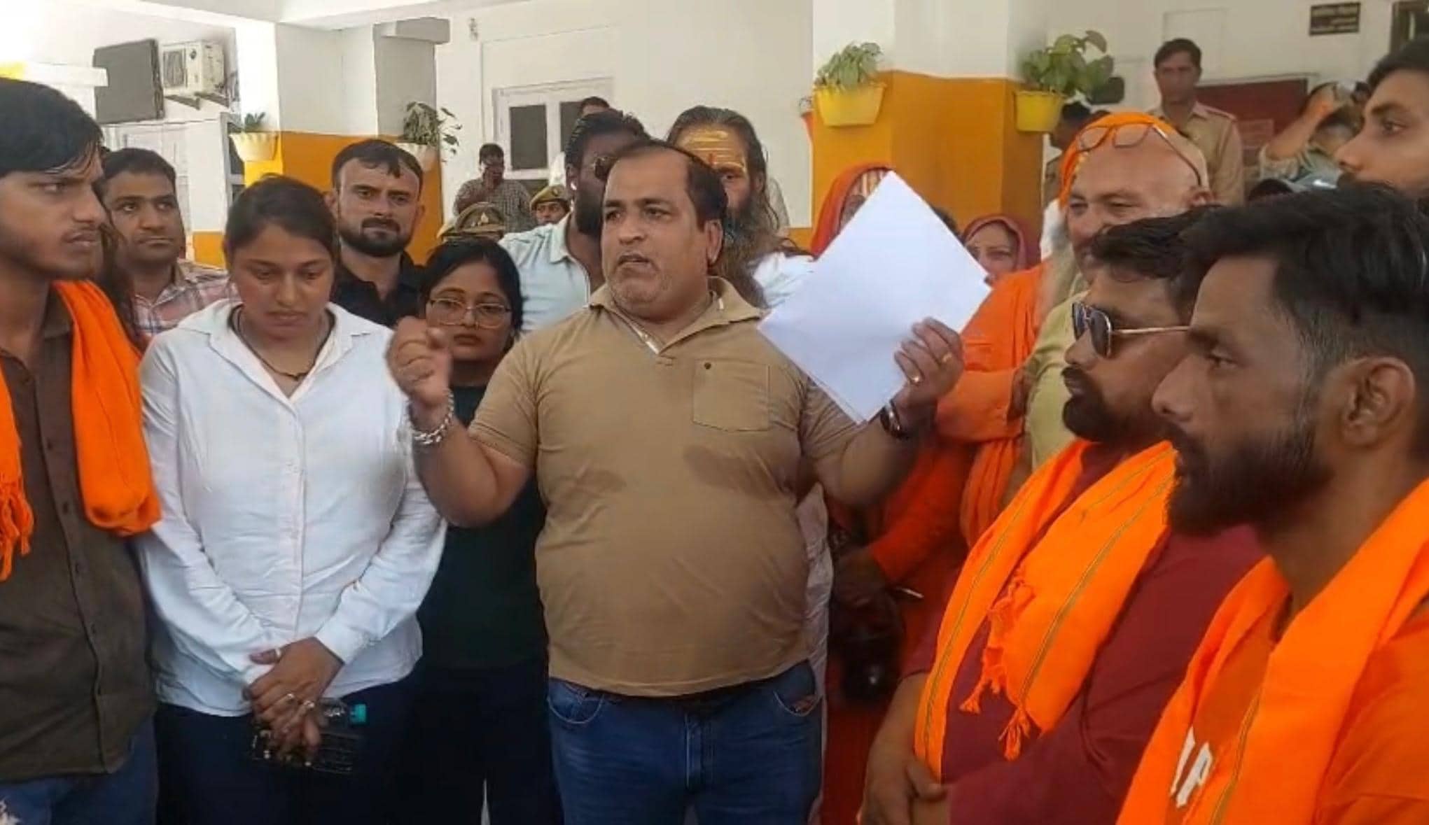 हिंदू रक्षा दल के प्रदेश अध्यक्ष ललित शर्मा