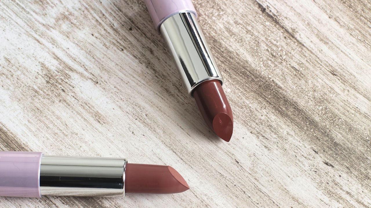 How To Choose The Perfect Lipstick For Wheatish Skin Tones