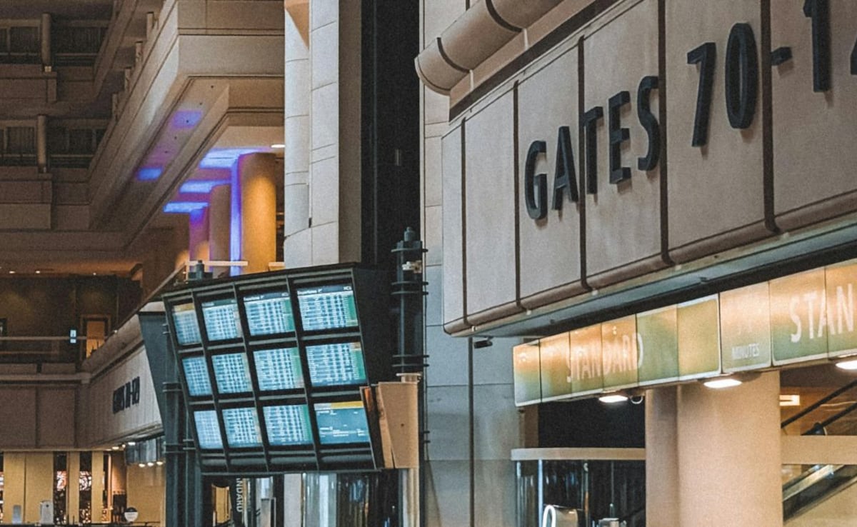 This is a practical tip every traveller should know to handle delays stress-free.