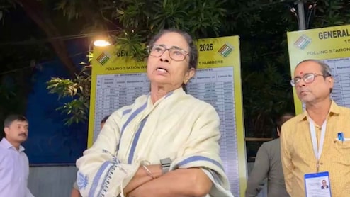 "Power Cuts, CCTVs Turned Off": Mamata Banerjee's Big Charge Before Counting