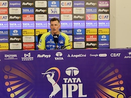 Coach Michael Hussey Gives Big Ultimatum To Ruturaj Gaikwad And Co As CSK Face Must-Win Situation