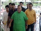 पार्थ चटर्जी के गंभीर आरोप- 'आईपैक ने पैसे लेकर बांटे पद, हार के लिए ममता-अभिषेक जिम्मेदार' पार्थ चटर्जी के गंभीर आरोप- 'आईपैक ने पैसे लेकर बांटे पद, हार के लिए ममता-अभिषेक जिम्मेदार'