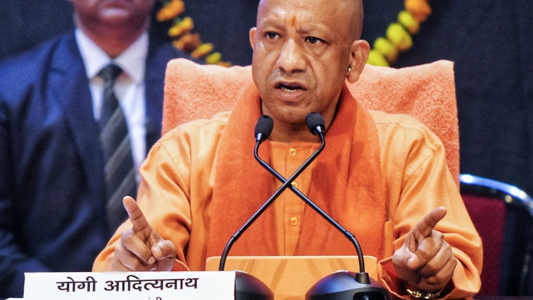 गांव हो या शहर, भीषण गर्मी के बाद भी न कटे बिजली; यूपी में पावर कट से परेशान लोगों को CM योगी ने दी राहत