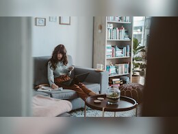 Work from home करते हुए अक्&zwj;सर ये गलतियां करते हैं लोग