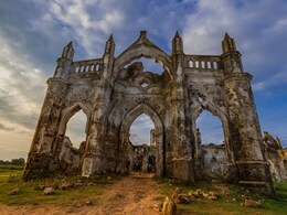 This Abandoned Church In Karnataka Stays Submerged Underwater During Monsoon And Looks 'Haunted'