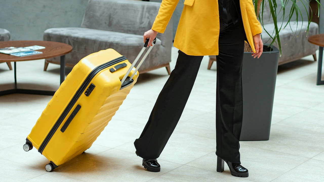 Tired Of Broken Wheels? Top Suitcase Features Travellers Must Prioritise